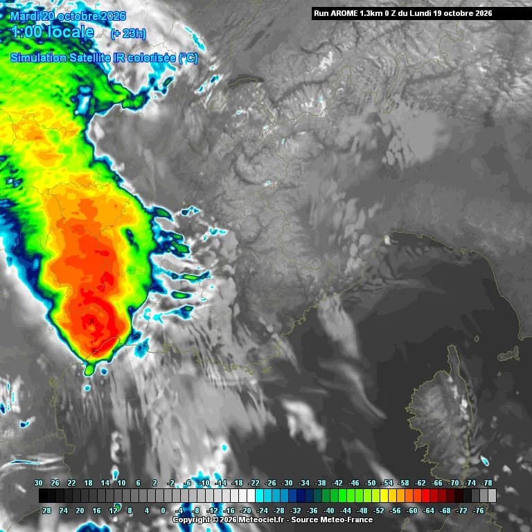 Sommets froids des cumulonimbus orageux